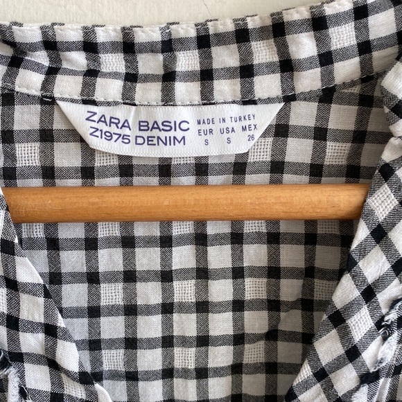 Zara black and white checkered gingham print button down top - Picture 5 of 5